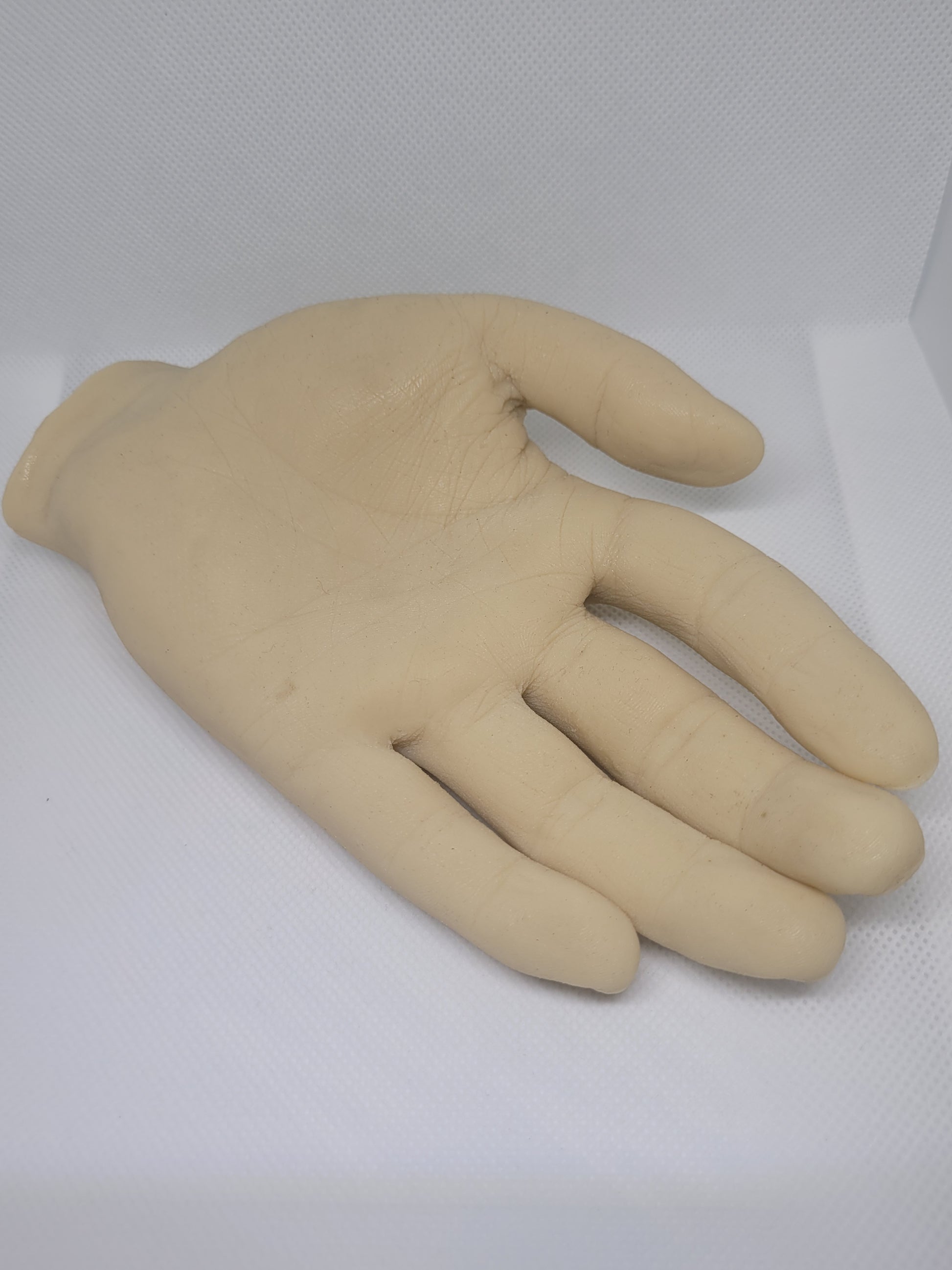 Silicone hand - Steri-Studio